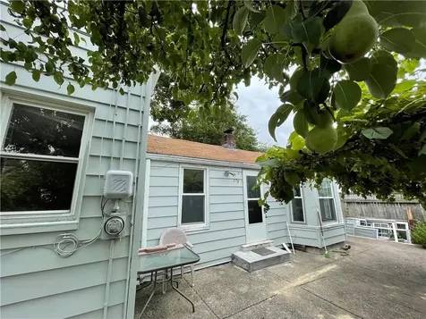 370 Pleasant Street Pawtucket RI 02860