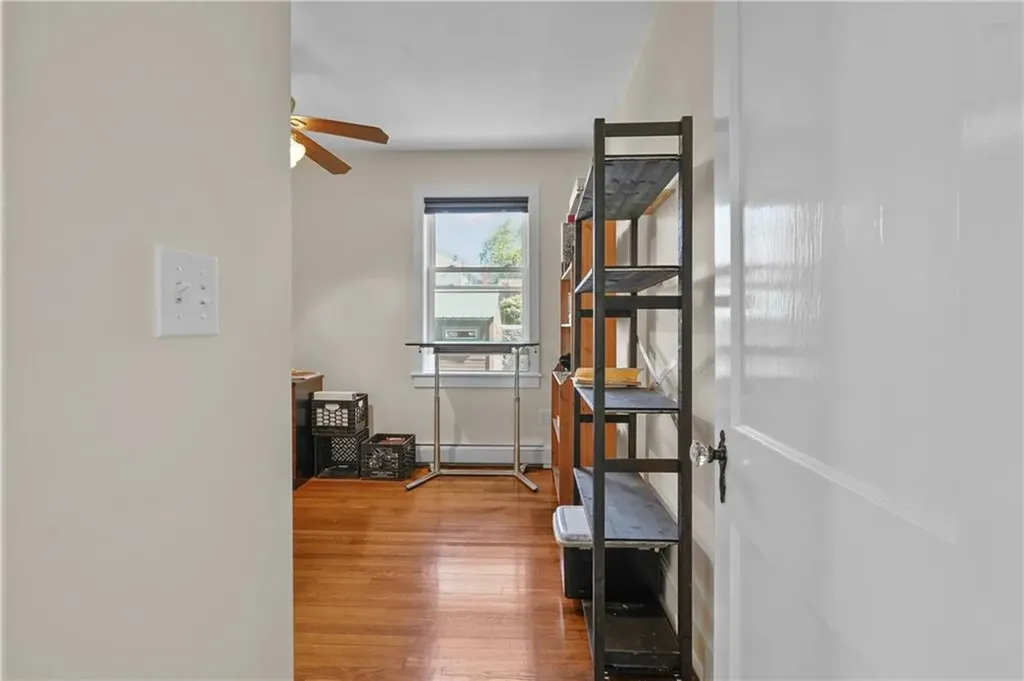 40 Walnut Street Tiverton RI 02878