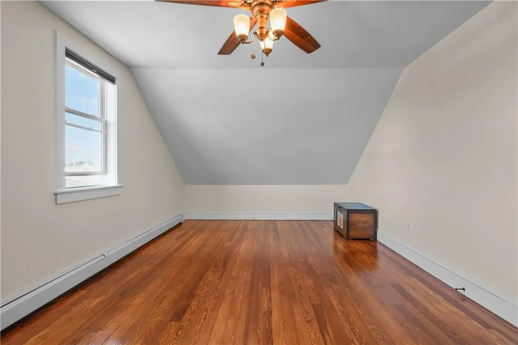 40 Walnut Street Tiverton RI 02878