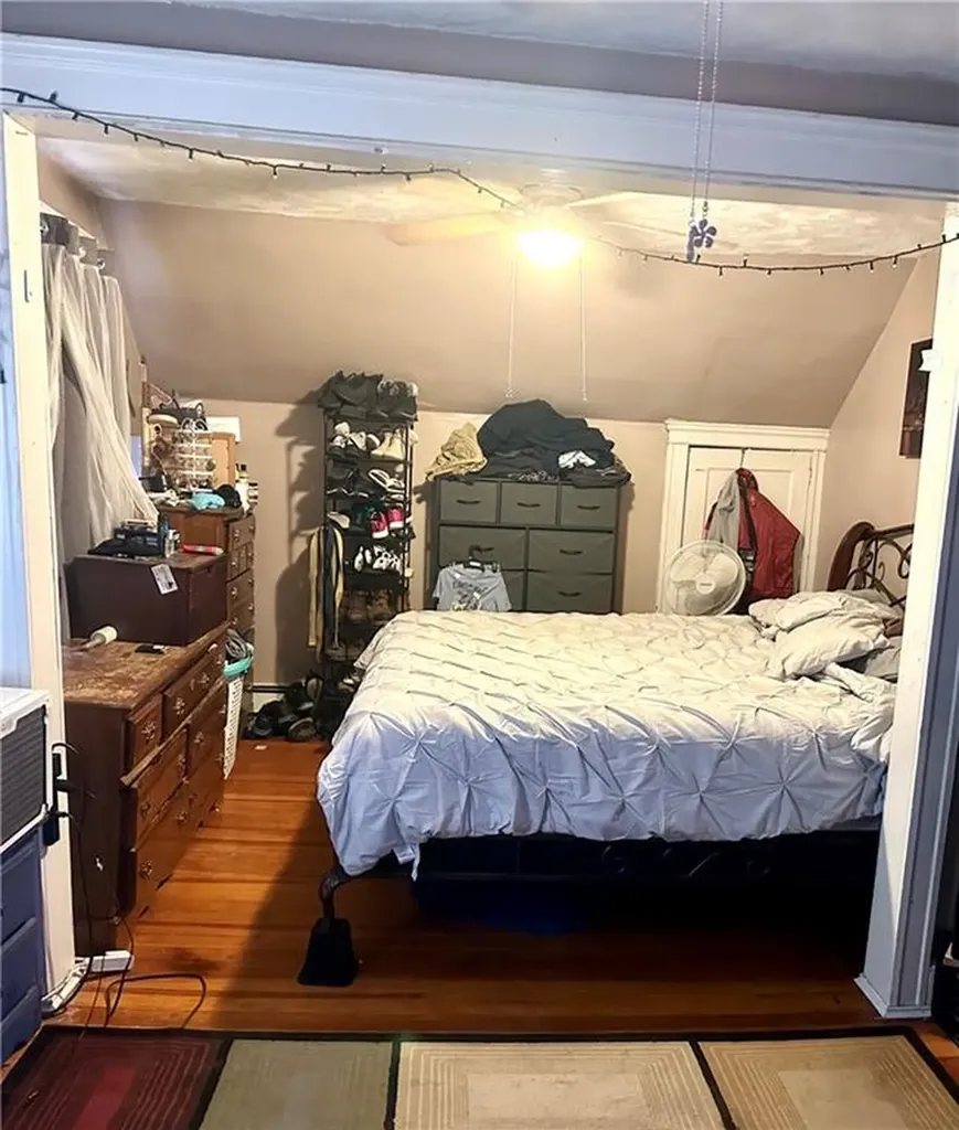 122 Grand Street Woonsocket RI 02895