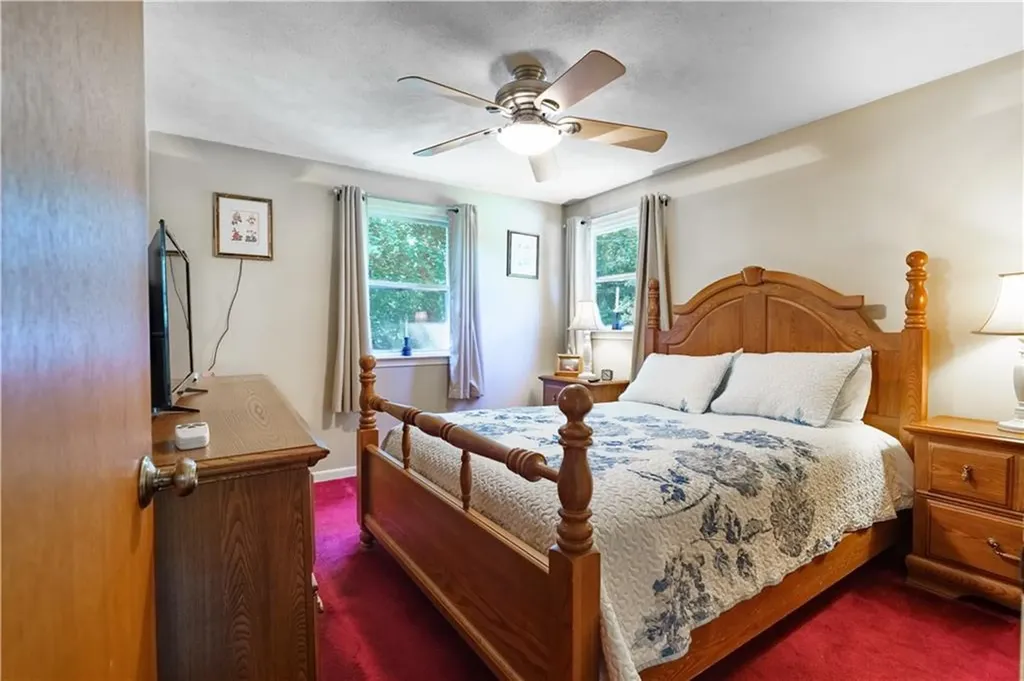25 Auburn Street West Warwick RI 02893