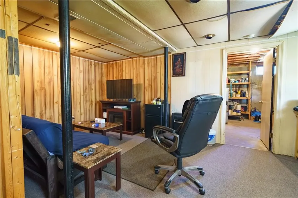 25 Auburn Street West Warwick RI 02893