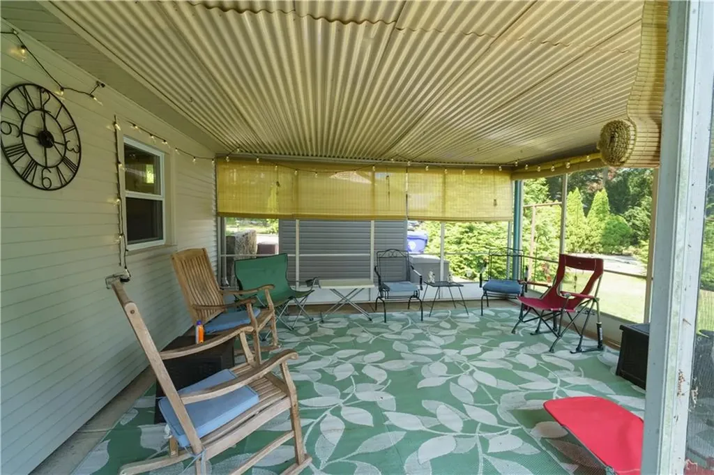 25 Auburn Street West Warwick RI 02893