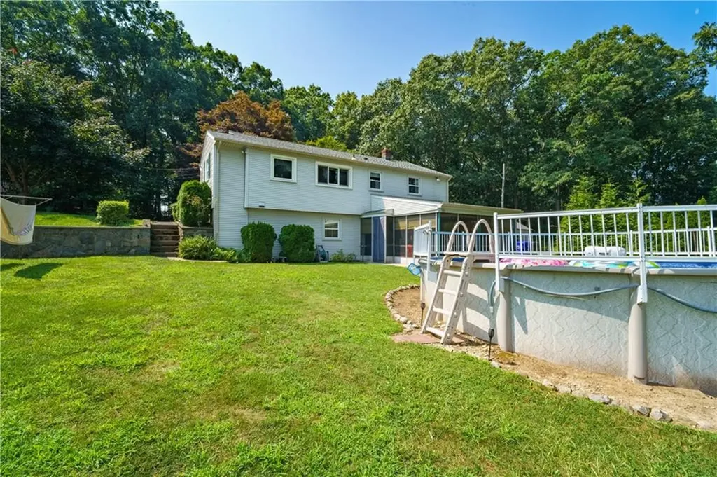 25 Auburn Street West Warwick RI 02893