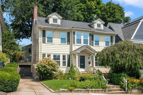 22 President Avenue Providence RI 02906