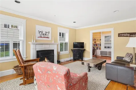 22 President Avenue Providence RI 02906