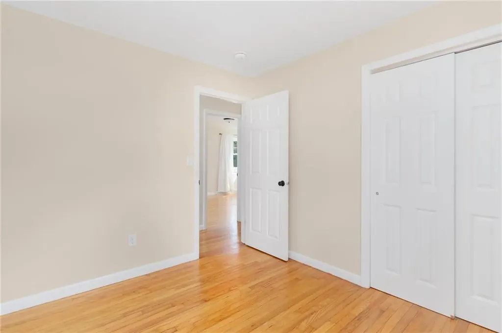 50 Maplewood Road Middletown RI 02842