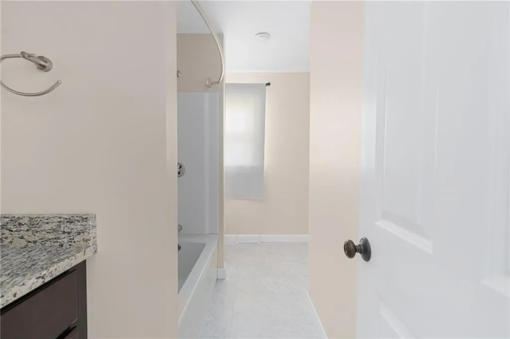 50 Maplewood Road Middletown RI 02842