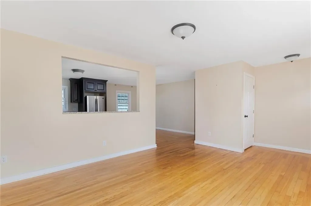 50 Maplewood Road Middletown RI 02842