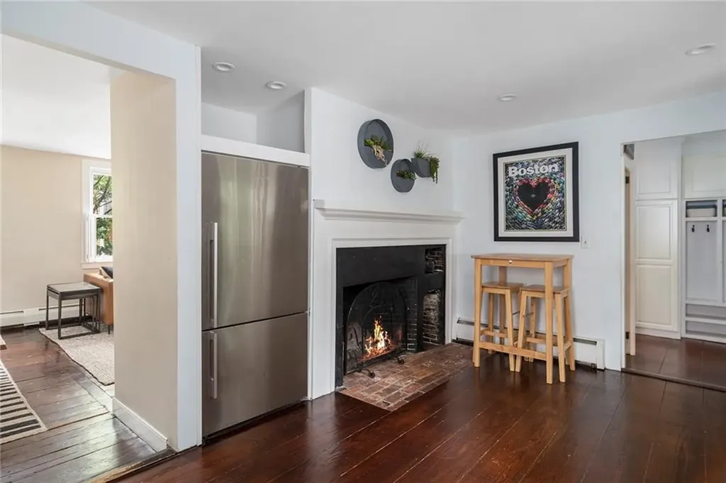 56 Sheldon Street Providence RI 02906