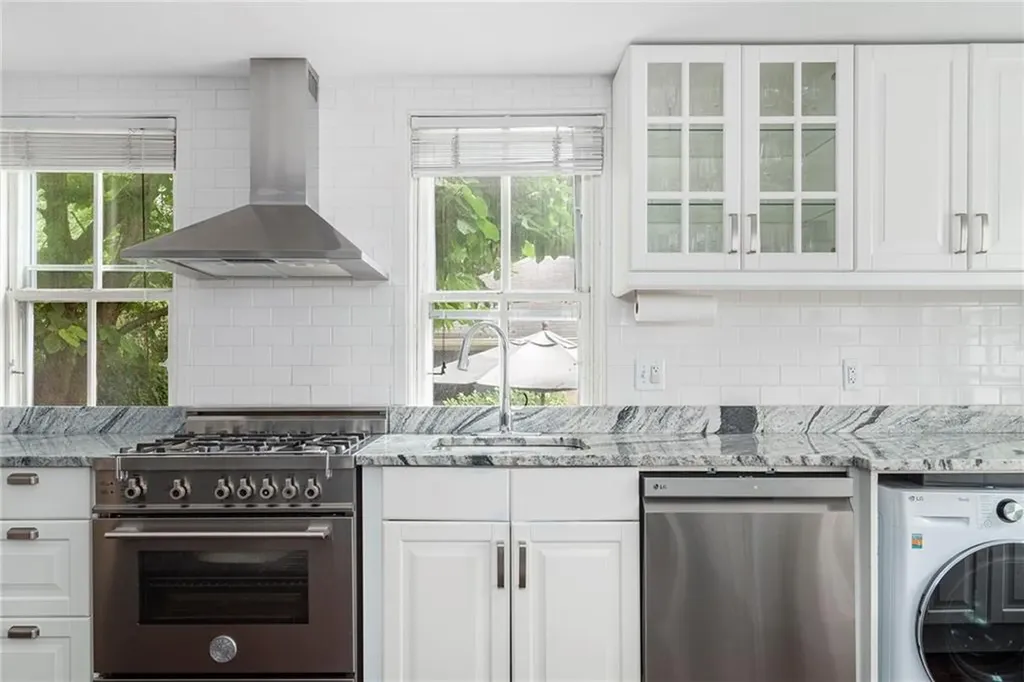 56 Sheldon Street Providence RI 02906