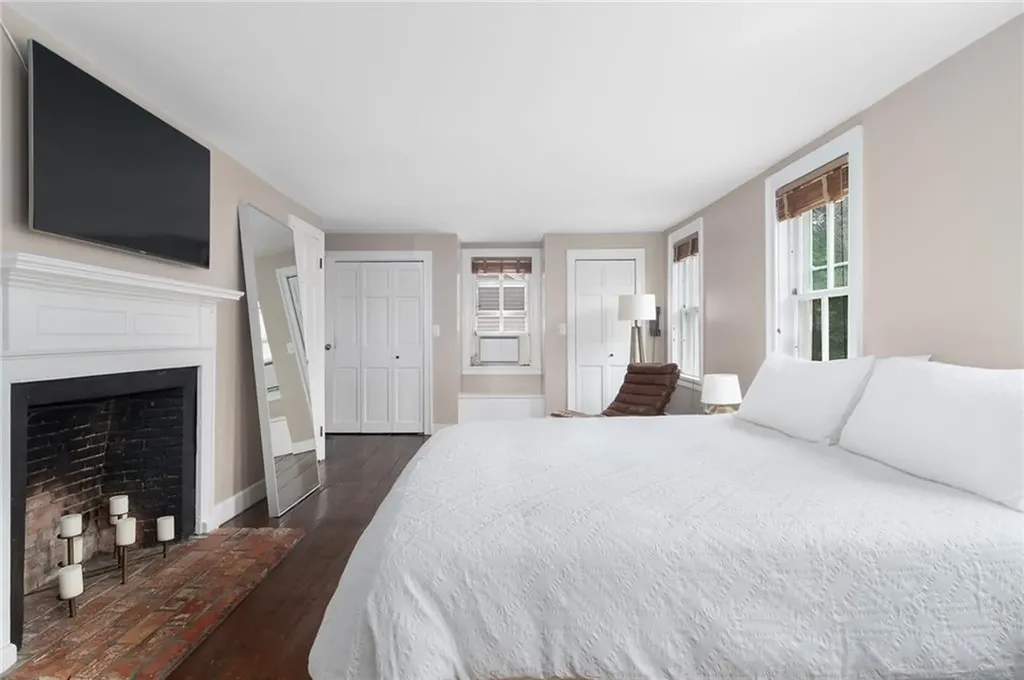 56 Sheldon Street Providence RI 02906