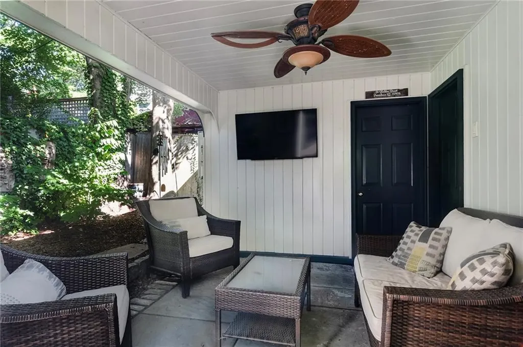 56 Sheldon Street Providence RI 02906