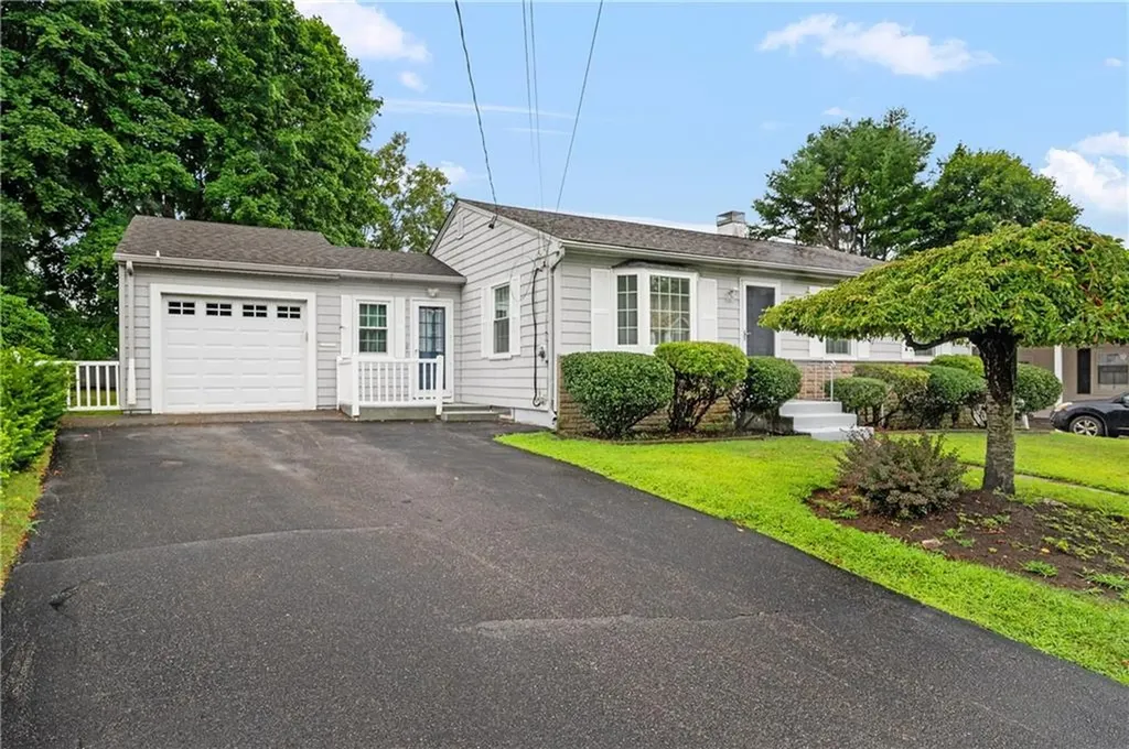 149 Patton Road Woonsocket RI 02895