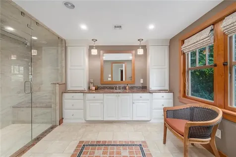 94 Division Street East Greenwich RI 02818