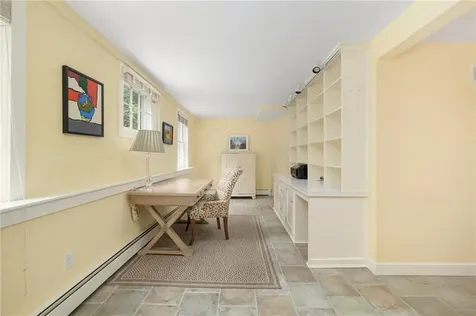 94 Division Street East Greenwich RI 02818