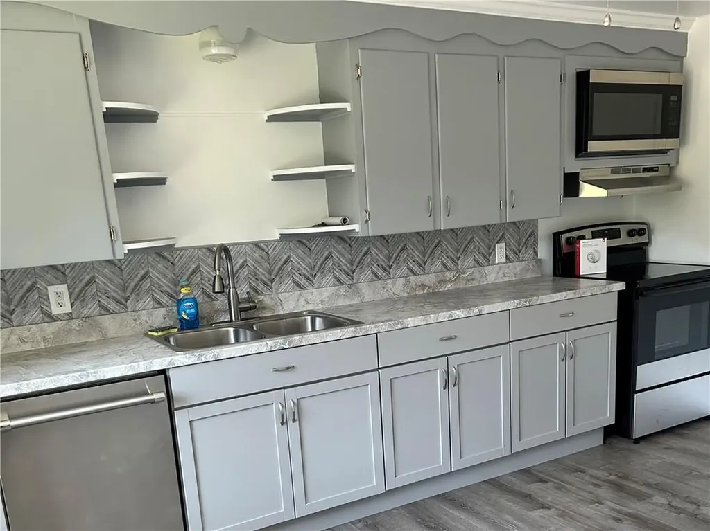 20 West Allenton Road North Kingstown RI 02852
