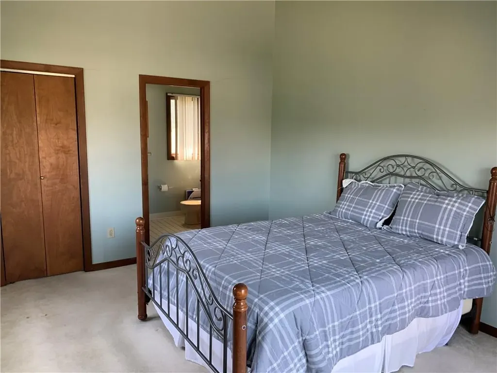 42 Carver Lane Narragansett RI 02882
