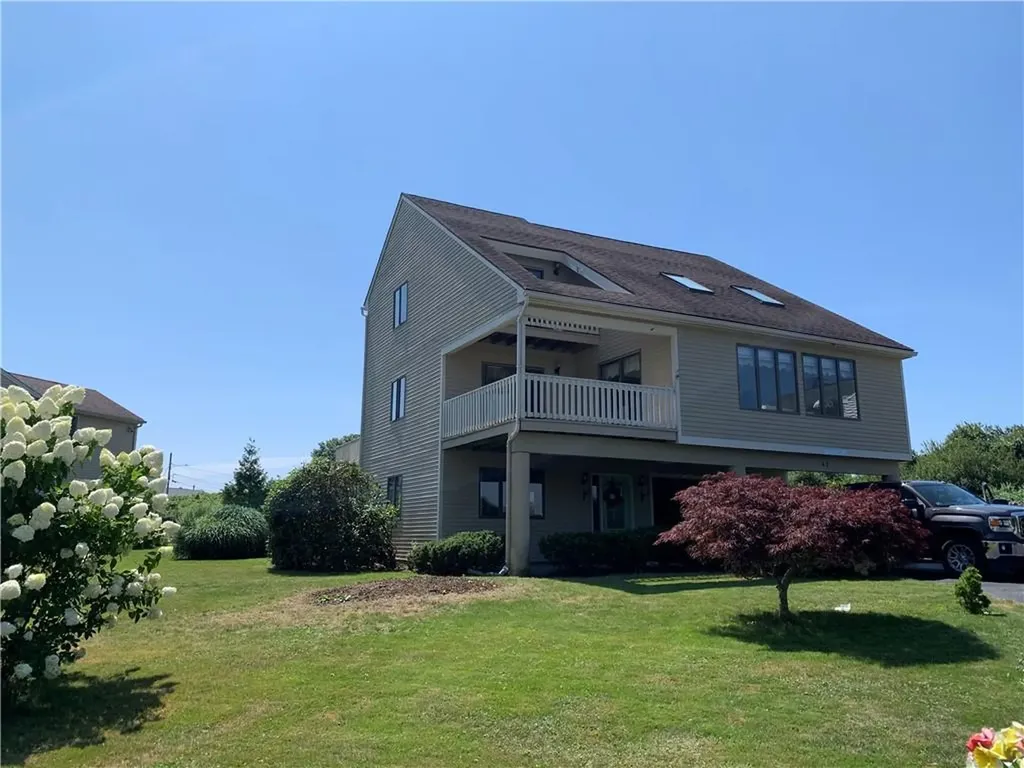 42 Carver Lane Narragansett RI 02882