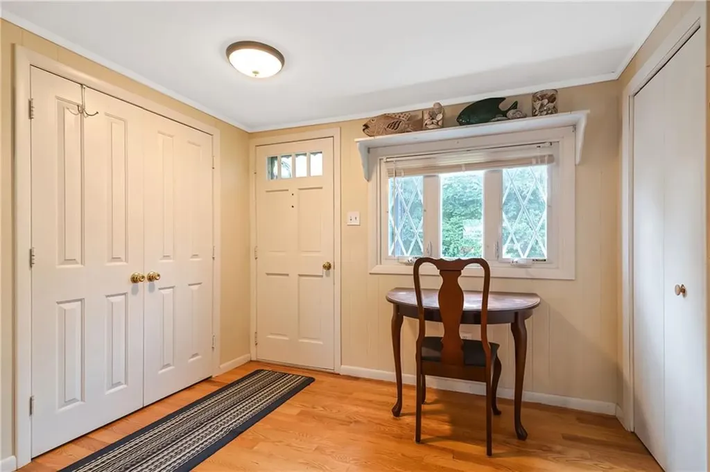 8 Doris Street Coventry RI 02816