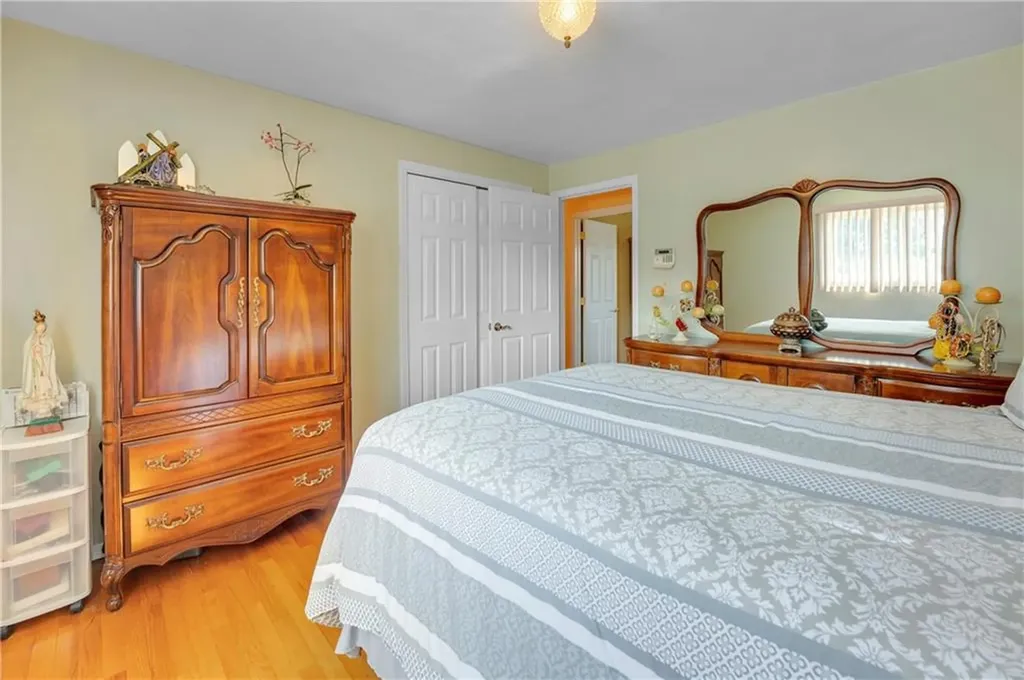 89 Vineyard Avenue Cumberland RI 02864