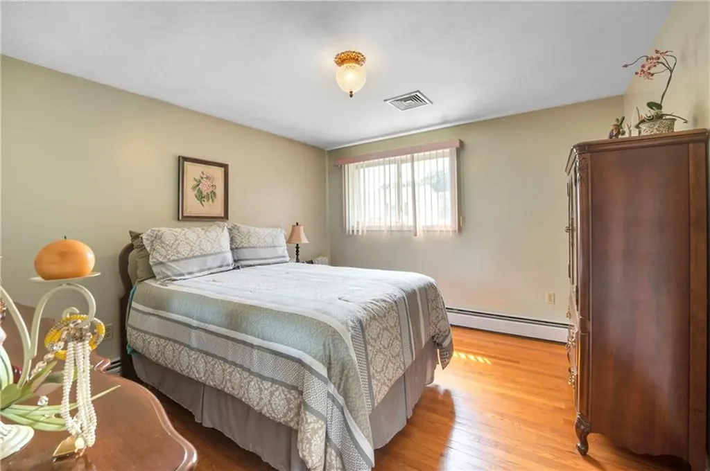 89 Vineyard Avenue Cumberland RI 02864