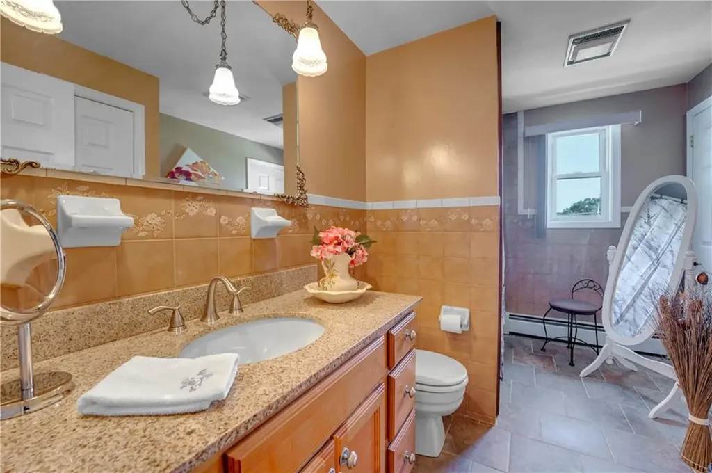 89 Vineyard Avenue Cumberland RI 02864