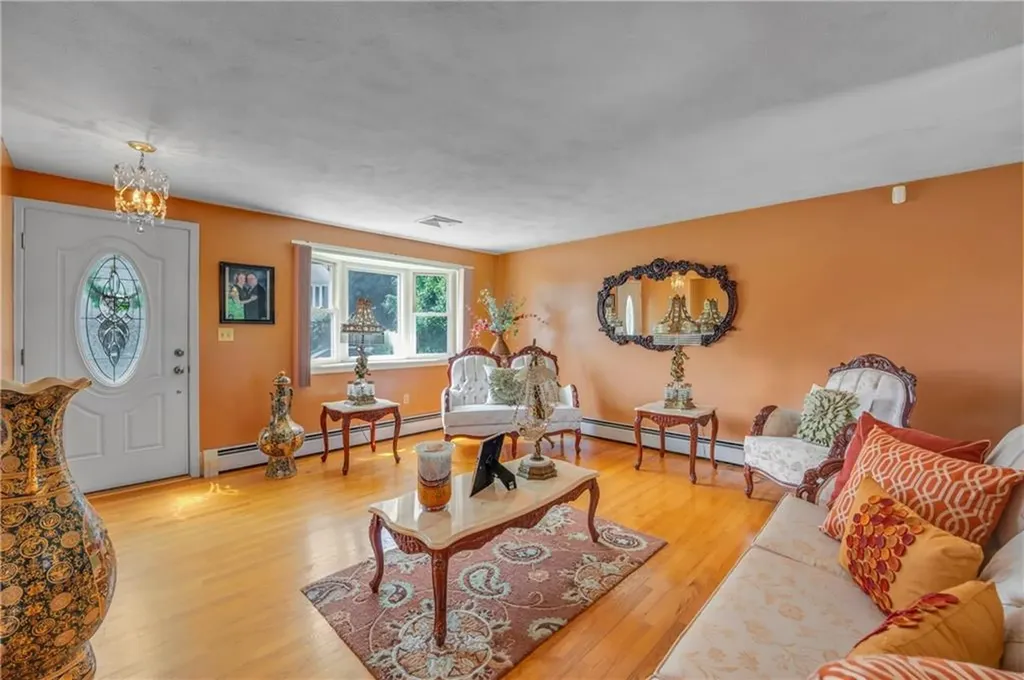 89 Vineyard Avenue Cumberland RI 02864