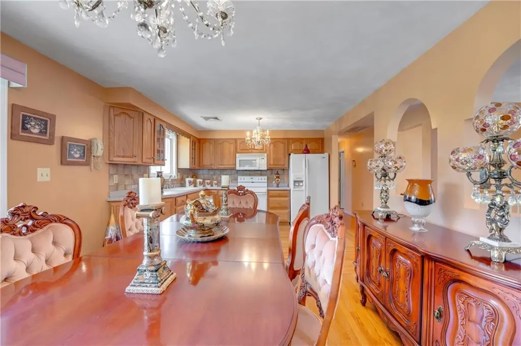 89 Vineyard Avenue Cumberland RI 02864
