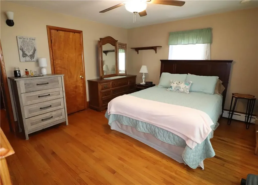 47 Arbor Terrace Tiverton RI 02878