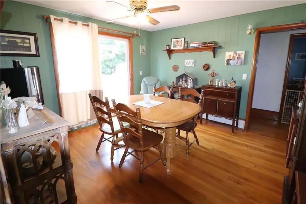 47 Arbor Terrace Tiverton RI 02878