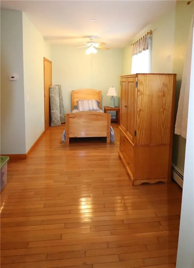 47 Arbor Terrace Tiverton RI 02878