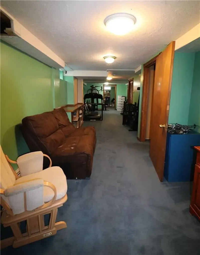 47 Arbor Terrace Tiverton RI 02878