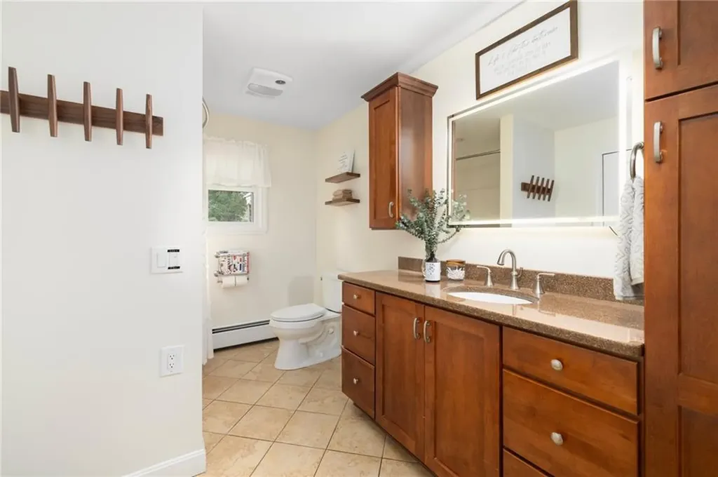 124 Swan Road Smithfield RI 02917