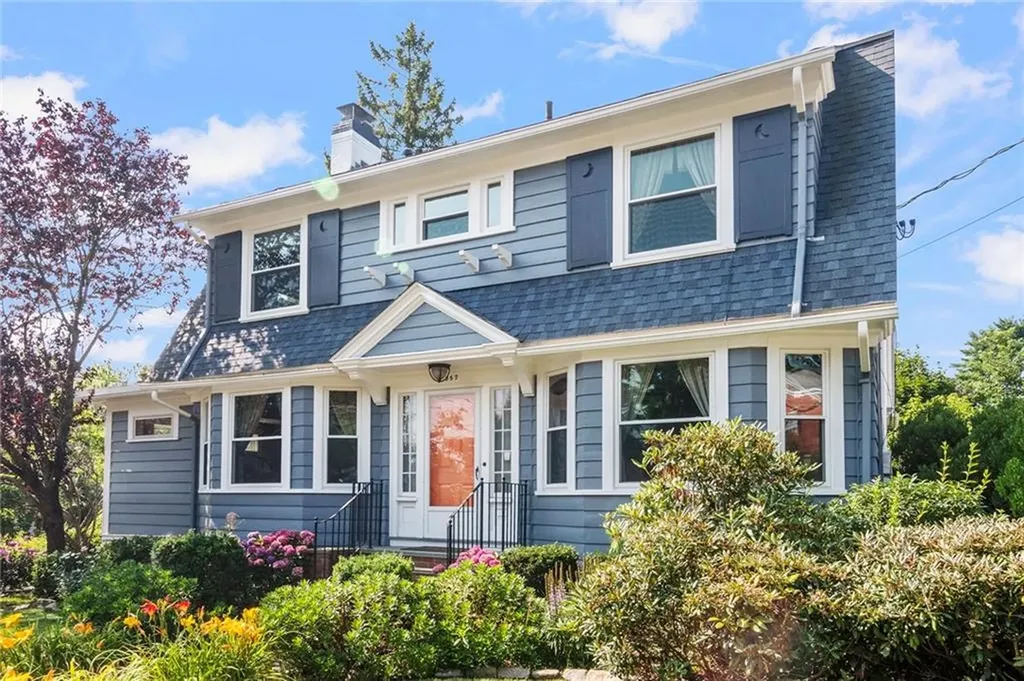 357 Rochambeau Avenue Providence RI 02906