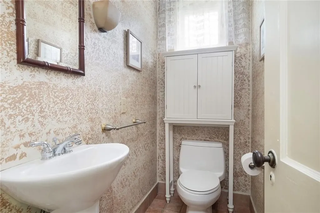 357 Rochambeau Avenue Providence RI 02906