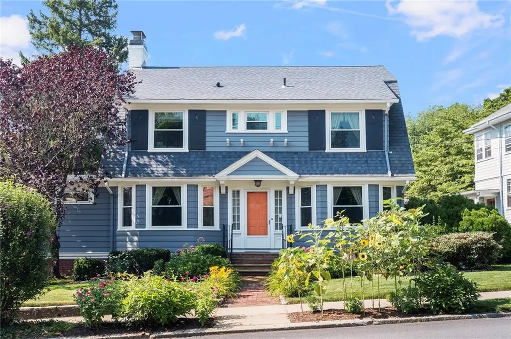 357 Rochambeau Avenue Providence RI 02906