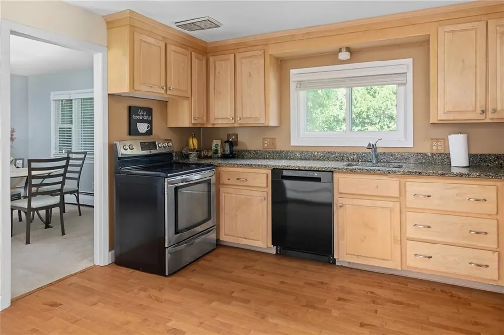 11 Everett Road Cranston RI 02920