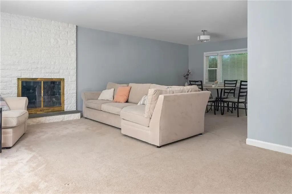 11 Everett Road Cranston RI 02920