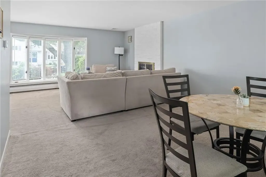 11 Everett Road Cranston RI 02920
