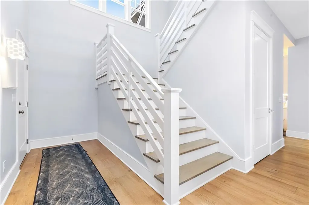 586 Nanaquaket Road Tiverton RI 02878