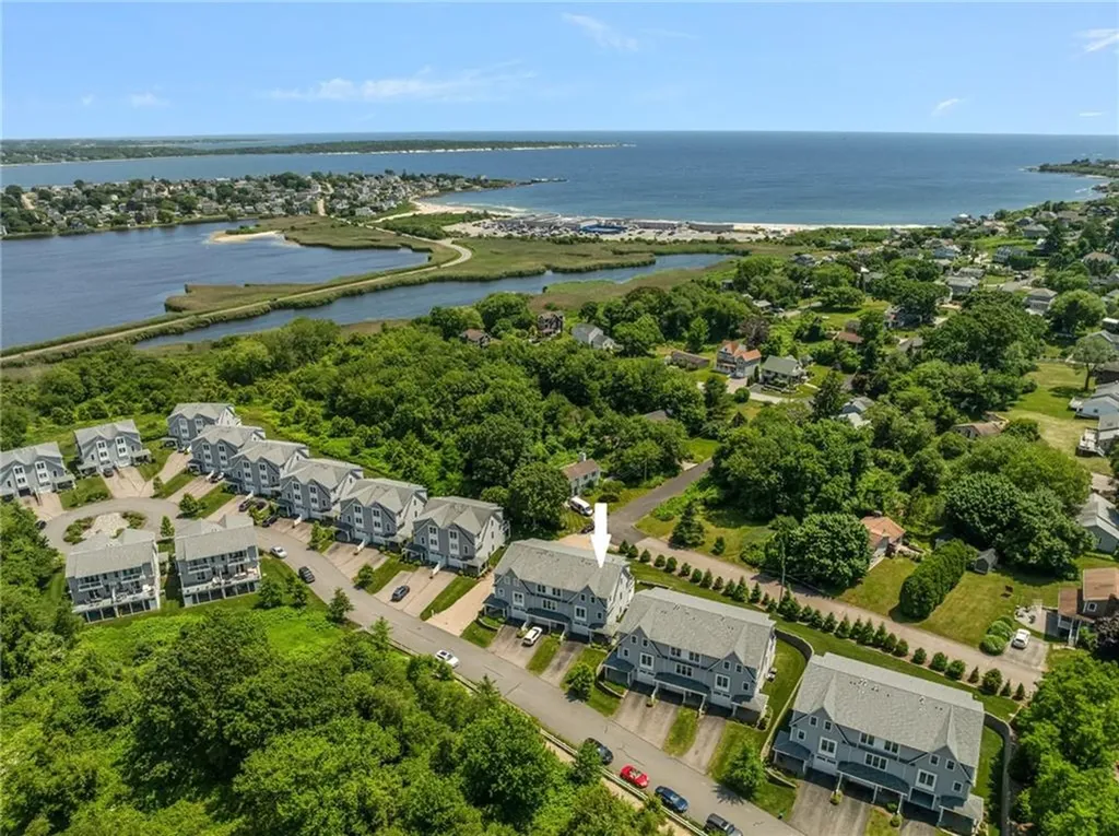 100 Algonquin Road Narragansett RI 02882