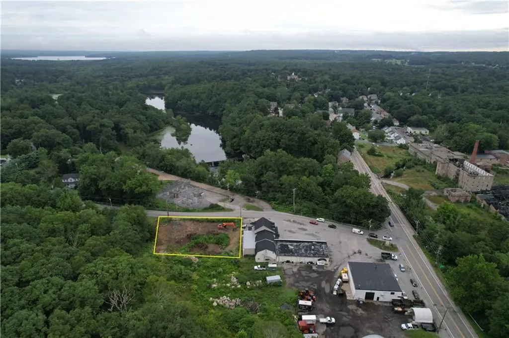 16 Hope Furnace Road Scituate RI 02831