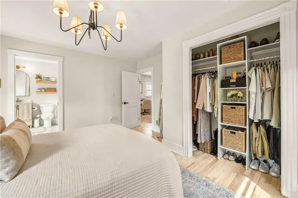 52 Hammond Street Newport RI 02840