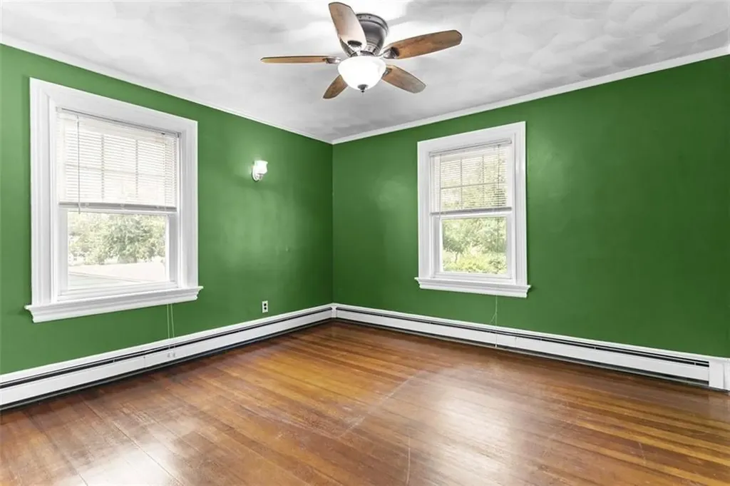 212 Pawtuxet Avenue Cranston RI 02905