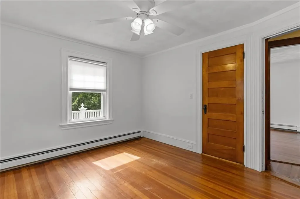212 Pawtuxet Avenue Cranston RI 02905