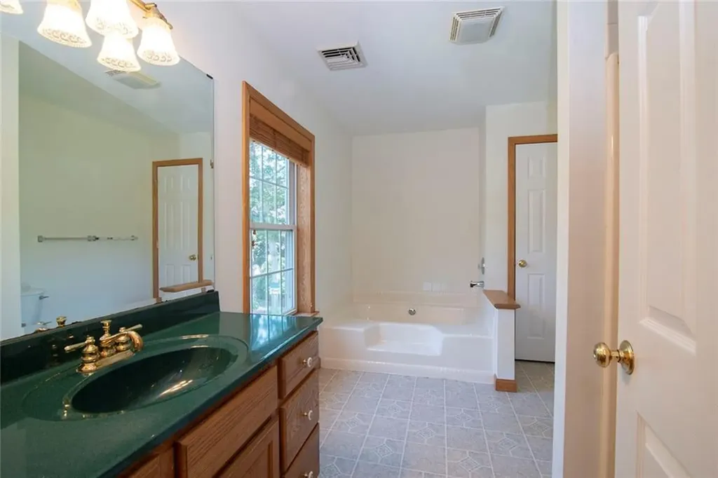 6 Trolley Lane Westerly RI 02891