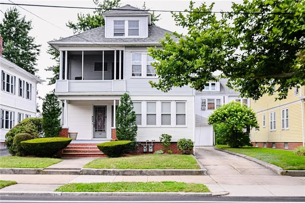 148 150 Mount Pleasant Avenue Providence RI 02908