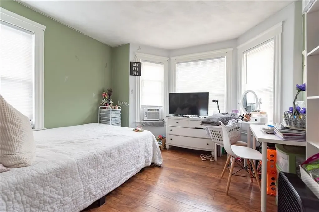 209 Crawford Street Woonsocket RI 02895