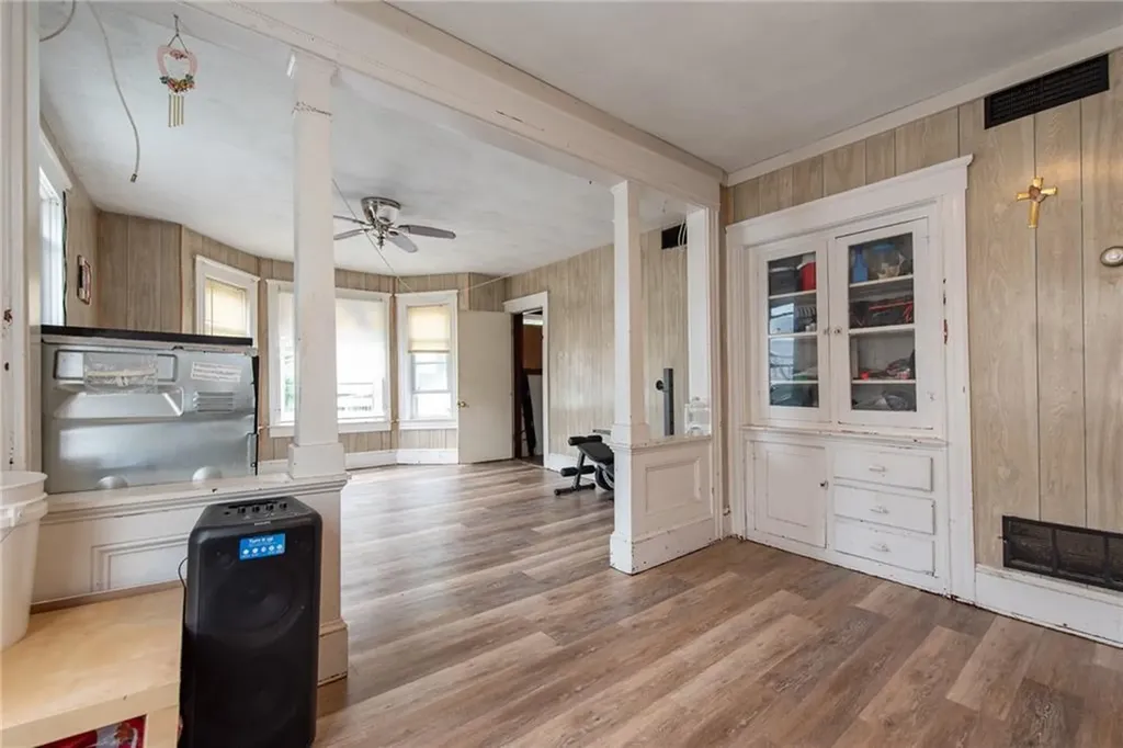 209 Crawford Street Woonsocket RI 02895